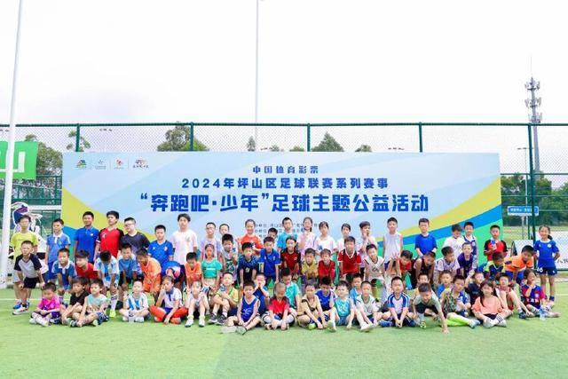 名人堂迎来里弗斯、小斯与德安东尼，争议仍在
